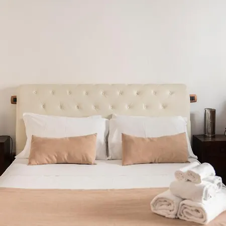Affittacamere Agora - Armida 3*