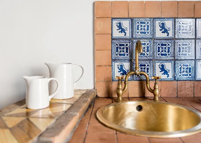 בית הארחה Agora - Armida